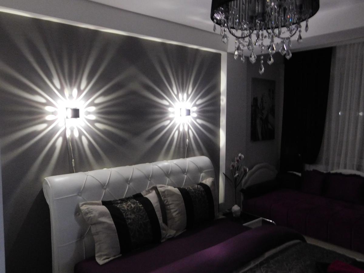 Velvet Lux Apartment Ni Eksteriør bilde