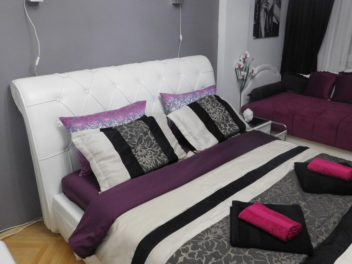 Velvet Lux Apartment Ni Eksteriør bilde